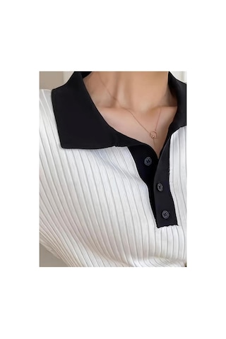 De Pose Kadın Kısa Kol Polo Yaka Önden Düğmeli T-shirt Beyaz