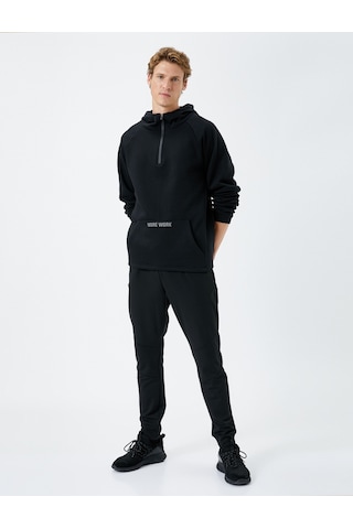 Koton Kapüşonlu Yarım Fermuarlı Spor Sweatshirt Kanguru Cepli Siyah 4wam70004nk Siyah