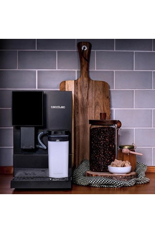 Cecotec Cremmaet Compactccino Connected 1350 W Tam Otomatik Kahve Makinesi