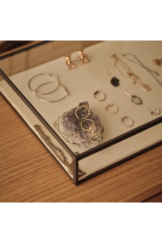 Cam Takı Ve Aksesuar Kutusu Keten Tabanlı Siyah 35x25x5cm