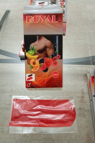 Erkek Yenilebilir İç Çamaşır Kılıf Tanga String Ahududu Çok Renkli