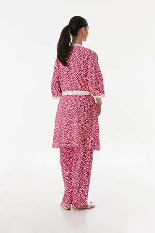 Kadın 3 Lü Sabahlıklı Yazlık Kırınkıl Kumaş Pijama Gecelik Takımı Seti Fuşya