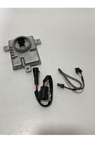 Audi A3 A4 A5 A6 Xenon Far Beyni 8k0941597c