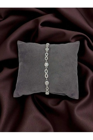 Taşlı Sonsuzluk Ve Çiçek Figürlü Gümüş Bileklik Zarif Ve Işıltılı Tasarım Gümüş