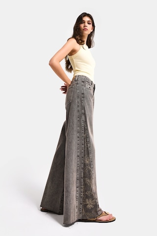 it's basic Kadın Kahve 4s6-16 Palazzo Fit Paça Desen Çiçek Nakışlı Özel Tasarım Denim Jean