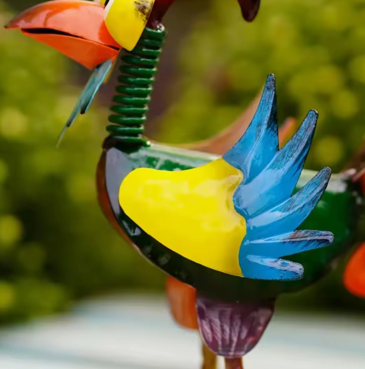 Xiyyadms Yeşil Metal Demir Çelik Horoz Figürü - Bahçe Çimenliği Ve Ev Dekorasyonu Sanat Eseri 21x17x8 Cm