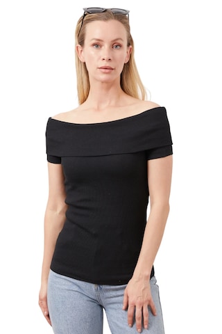 Modonna Yaka Kısa Kol Bluz