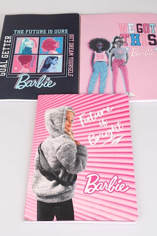 Dekomus İle Lisanslı Barbıe Tekli A4 60 Yaprak Çizgili Defter