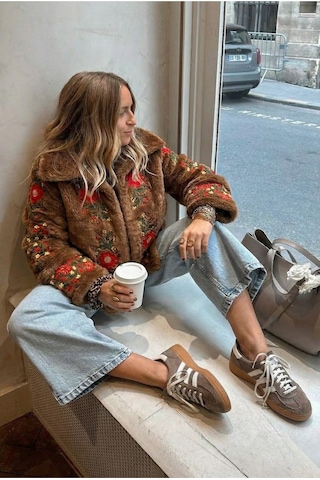 Femelle Kahverengi Nakışlı Vintage Suni Kürk Ceket
