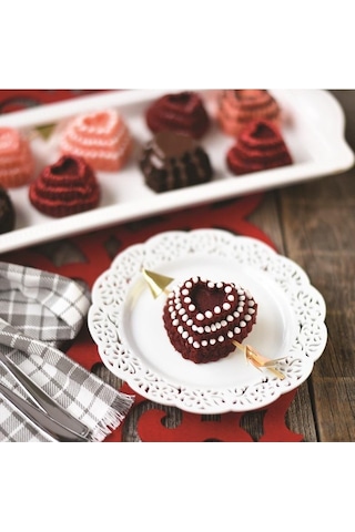 Nordicware 6 Lı Mini Kalp Kek Kalıbı - Platin