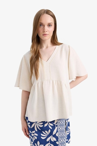 DeFacto Regular Fit V Yaka Keten Karışımlı Kısa Kollu Bluz E7336AX25SMER37