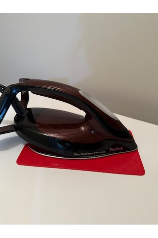 Kırmızı Silikon Ütü Altlığı Yanmaz Yapışmaz Ütü Masası Kılıfı