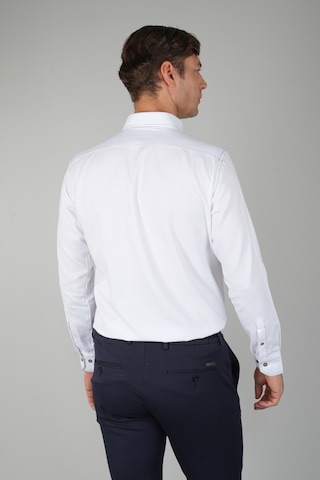 Bisse Erkek Uzun Kollu Regular Fit Haki Dikişli Beyaz Gömlek Gmoks252137 D01 Beyaz