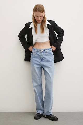 Never More Kesik Paça Yüksek Bel Jean Buz Mavisi Buz Mavisi Buz Mavi