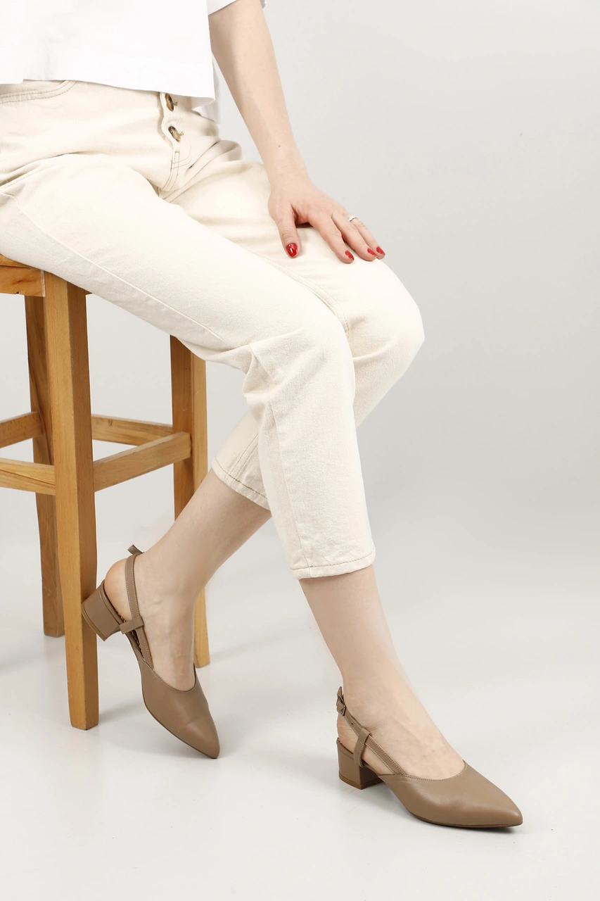 Gönderi R Kadın Vizon Antik Kalın Topuklu Arkası Açık Hakiki Deri Ayakkabı Gyza13424257 vizon