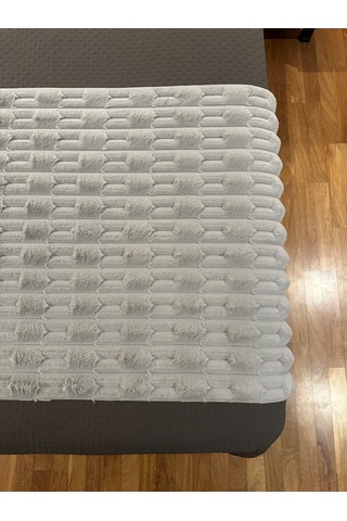 Modern Line Gri Peluş Yatak Ucu Runner