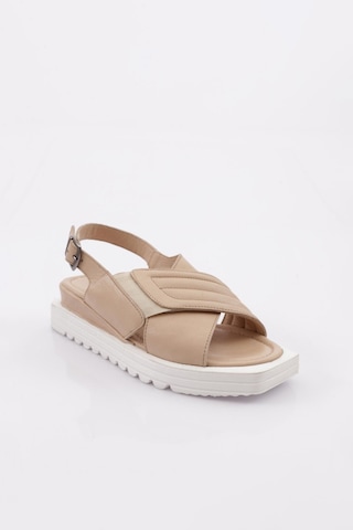 Dgn 30005 Kadin Kalin Çapraz Bantli Sandalet 30005-2108-R0152 Bej