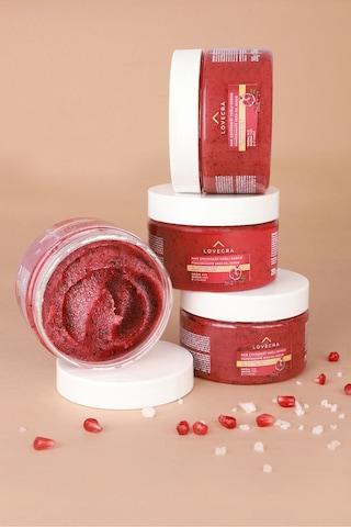 Body Scrub Besleyici Arındırıcı Nemlendirici Badem Yağlı Doğal Tuzlu Vucüt Peelingi 290gr