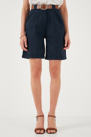 Lela Pamuklu Relaxed Fit Yüksel Bel Kemerli Gabardin Short Bayan Şort 668Yp4710 Lacivert