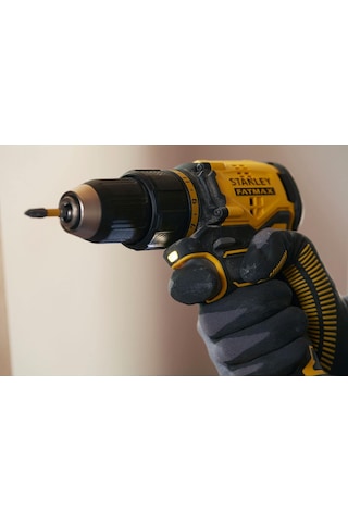 Stanley SBD710C2K-TR 18V Çift Akülü Kömürsüz Darbesiz Matkap 1.5AH V20