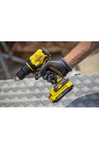 Stanley SBD710C2K-TR 18V Çift Akülü Kömürsüz Darbesiz Matkap 1.5AH V20