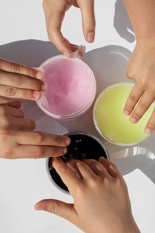 Ziaja Limon Kek Kokulu Arındırıcı Jel Duş Sabunu 260 ML