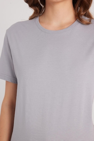 Tudors Kadın Slim Fit Dar Kesim %100 Pamuk Yumuşak Dokulu Gri Bisiklet Yaka Tişört-37850 Gri