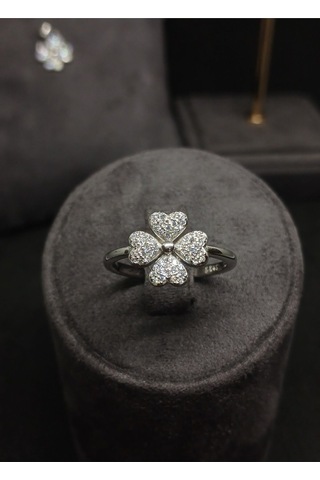 Taşlı Yonca Gümüş Takı Seti - Kolye Ucu, Küpe Ve Yüzük - Şık Ve Zarif Tasarım Gümüş