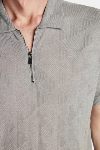 Tudors Erkek Slim Fit Dar Kesim Viskon Fermuarlı Polo Yaka Gri Tişört-34352 Gri