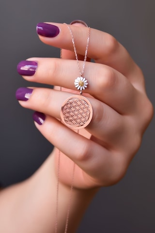 Papatya Silver 925 Ayar Gümüş Rose Kaplama Papatya Tepelikli Yaşam Çiçeği Kolye