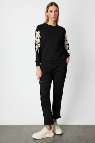 On Fashion Kadın Kolları Desenli Sıfır Yaka Siyah Sweatshirt 66323 Siyah