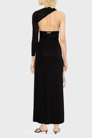 Versace Jeans Couture Bayan Elbise 74hao918 J0049 899 Siyah Siyah