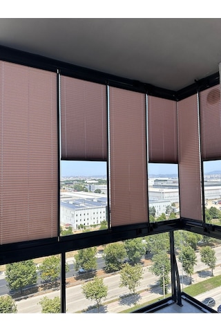 Blind-x Kahverengi Plise Katlanır Cam Balkon Perdesi, Ofis Perdesi, Mutfak Perdesi, Salon Perdesi