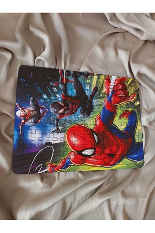 Çocuk Puzzle Ahşap Örümcek Adam 108 Parça Mobilya