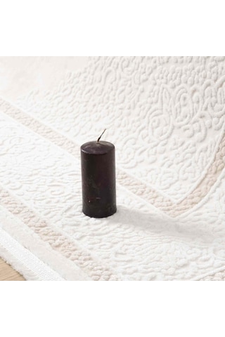 Krem Bej Klasik Madalyon Desenli Halı - Mk0562bjl
