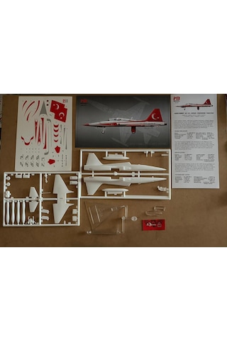 Northrop F-5 A 2000 Freedom Fighter Pm Model Demonte Plastik Uçak Maket Kiti