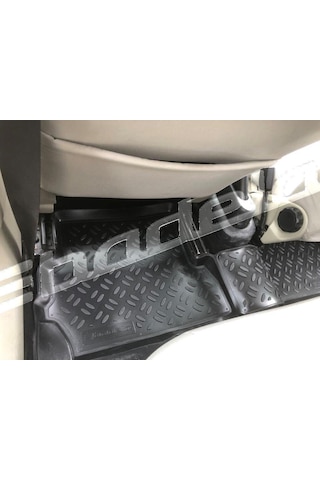 Ford Fıesta 2002-2008 Kasa Havuzlu Paspas 5D Kokusuz Kaucuk Siyah