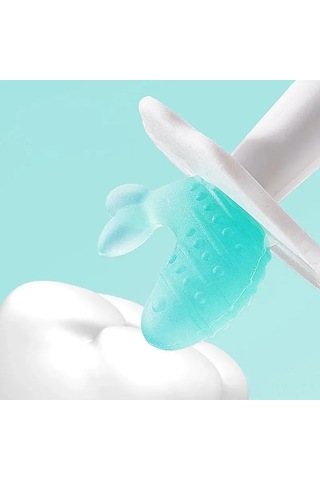 Konesam Bebekler İçin Yumuşak Diş Kaşıyıcı - Çilek Şeklinde Masajlı Silikon Dişlik Seti 2'li