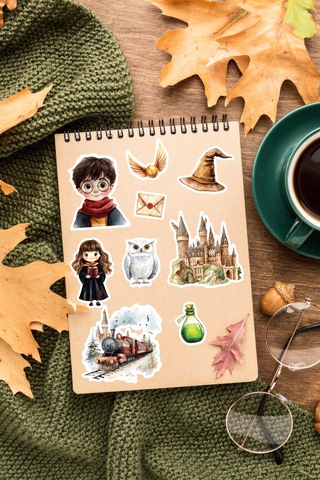 Harry Potter Temalı Mini Sticker Seti 111 Parça - Sevimli Koleksiyon Stickerları, Eğlenceli Set Çok Renkli