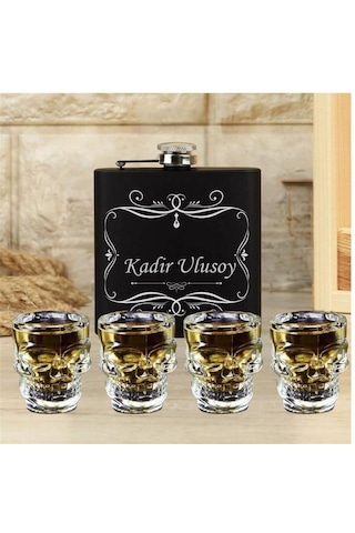 Kişiye Özel Cep Matarası Ve 4'lü Kuru Kafa Shot Bardak Seti
