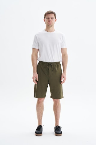 AR-MA Arma Erkek Regular Fit Basic Süprem % 100 Pamuk Arka Ve Yandan Cepli Şort Y29504279102 Haki