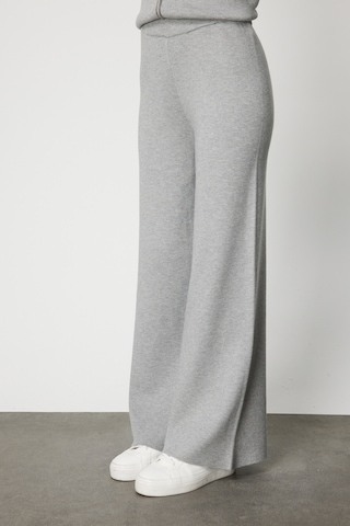 On Kadın Beli Lastikli Bol Paça Triko Pantolon 63321 Gri Gri
