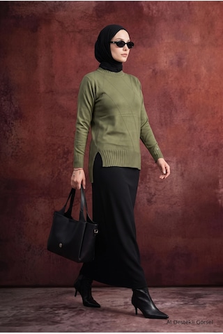 Armine Trend Geometrik Desenli Bisiklet Yaka Uzun Kollu Yan Yırtmaçlı Tunik Haki 26ktd415