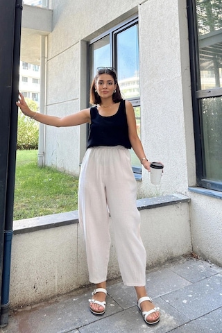 WeShaya Taş İthal Müslin Kumaş, Beli Lastikli,cepli Rahat Kalıp Pantolon - Tesettüre Uygun Taş
