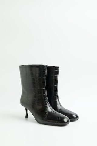 Lutvelizade Bot 2607 Siyah Croc Kadın Bot