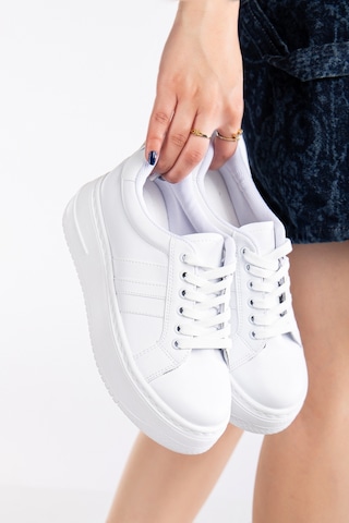 Erceka Kadın Spor Ayakkabı Sneaker Günlük Kullanıma Uygun Beyaz-siyah-kırmızı,mavi Bağcıklı Beyazabeyaz