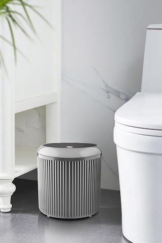 Decorev 5 Litre Gri Click Kapaklı Modern Çizgili Çöp Kovası Dc-6801 Siyah