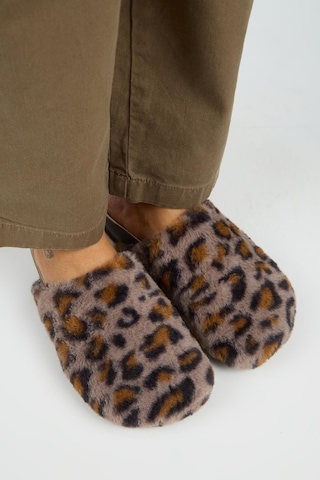 Manijero Leda Kadın Peluş Düz Vizon Leopar Terlik