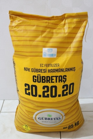 Azot- Fosfor- Potasyum Içerikli Harmanlanmış Npk Gübresi 20-20-20+me - 25 Kg 1 Adet