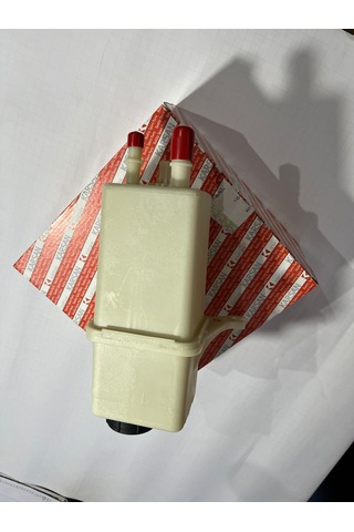 Karsan Jest Hidrolik Direksiyon Kırmızı Yağ Atf Tankı Deposu Bidonu Tüm Jest Modellerine Uygundur 1 Adet